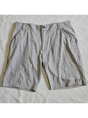 Mens Oakley Striped Gray Shorts